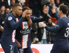 包含内马尔在切尔西比赛中反败为胜，战术调整引发热议！的词条