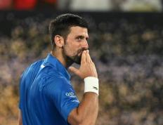 德约科维奇迎来五赛季出色发挥，中国队观众热烈欢呼！